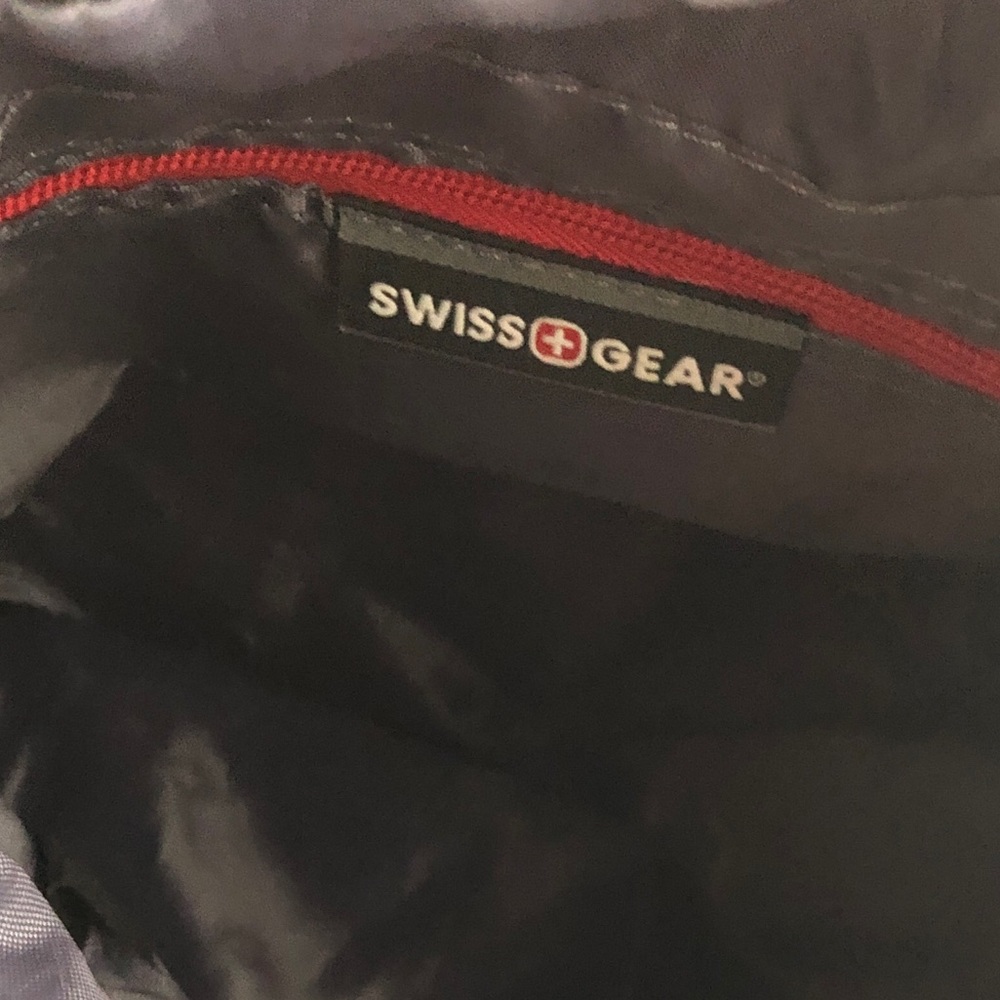 Backpack - Picture 4 of 4